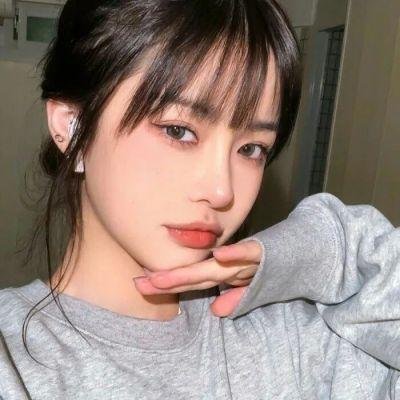 星期一闭馆海报