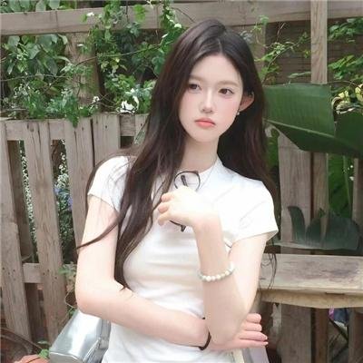 我的白鲸男友第一季海报